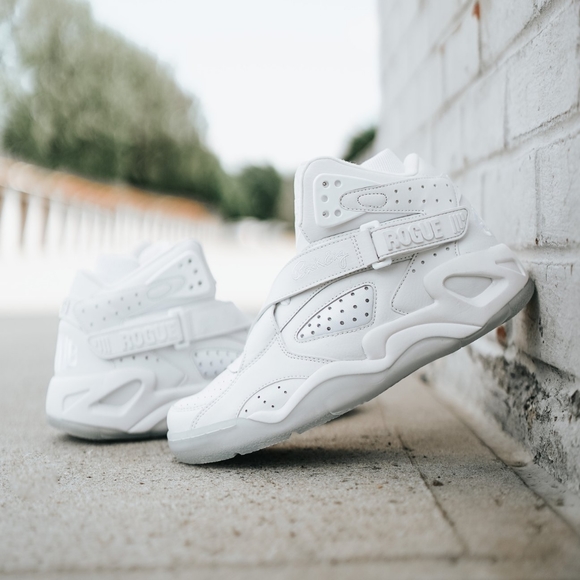 Patrick Ewing - NEW in box - Rogue - Tooth fairy/Ice/Whiteout - High top sneaker - Picture 2 of 10
